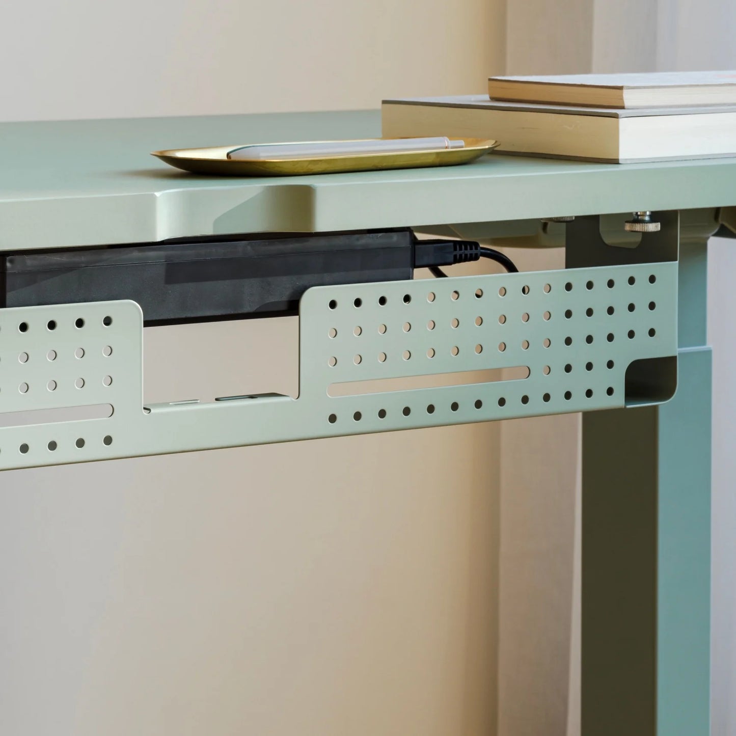 Open Box - Cable Organizer